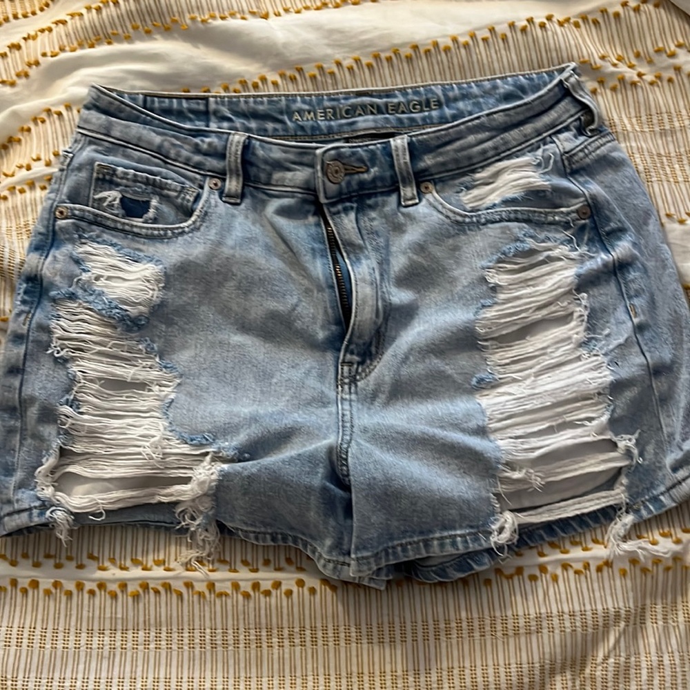 American eagle size 8 shorts
